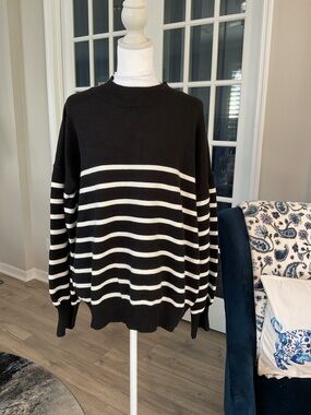 Zeagoo Women's Striped Lantern Sleeve Mock Neck Sweater Black & White - Size XL